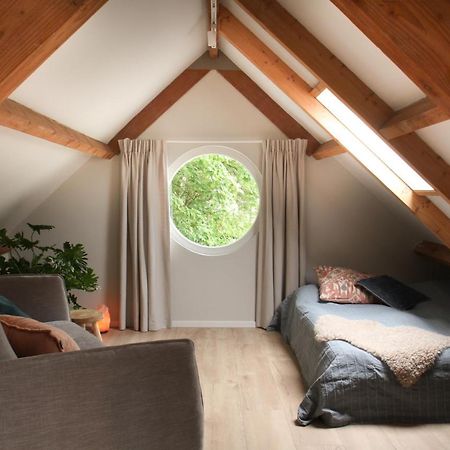 Het Rooversnest Riel Buitenkant foto